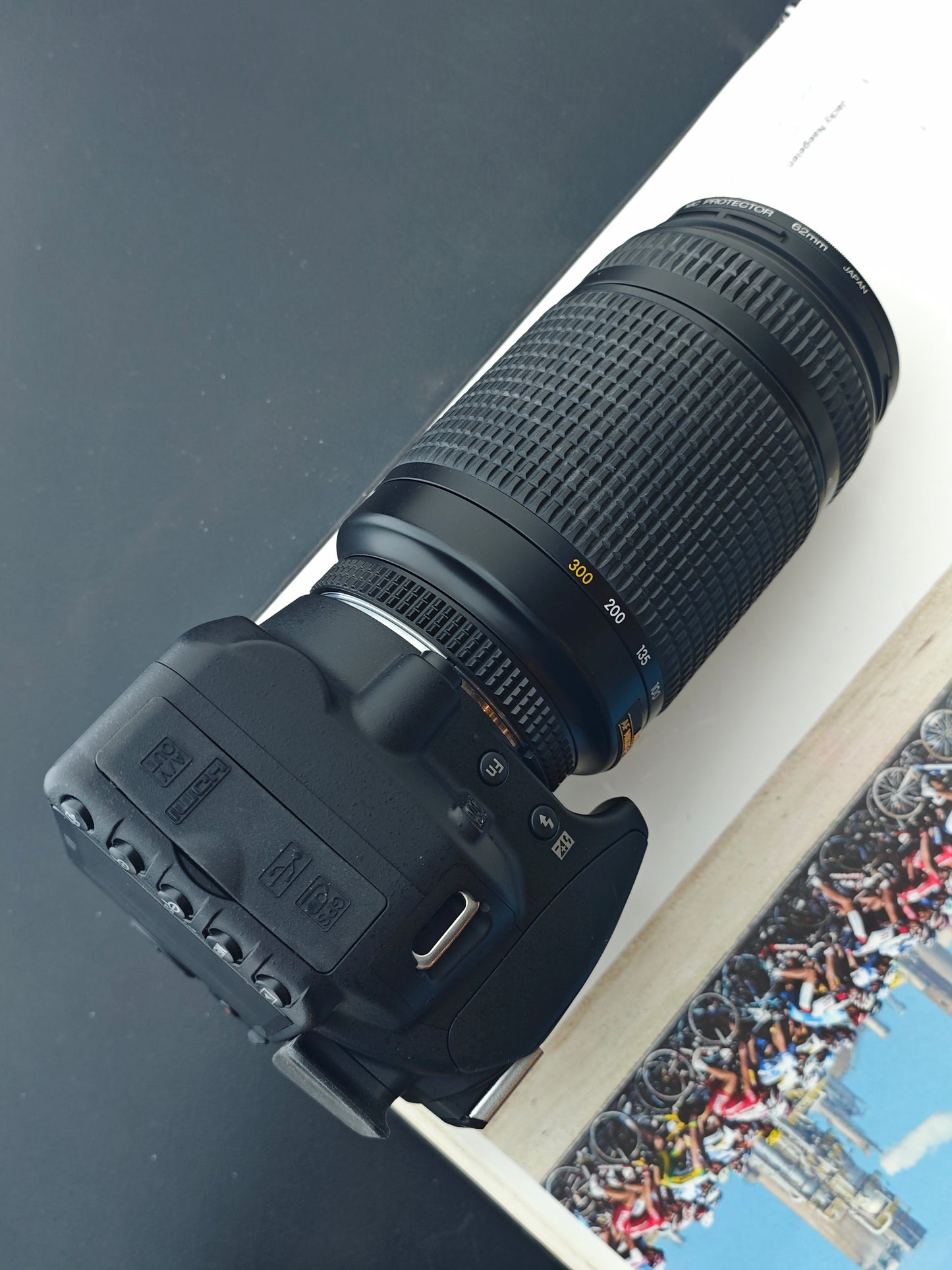 Used Nikon D3100 with AF Nikkor 70-300mm F4-5.6 D [No charger]