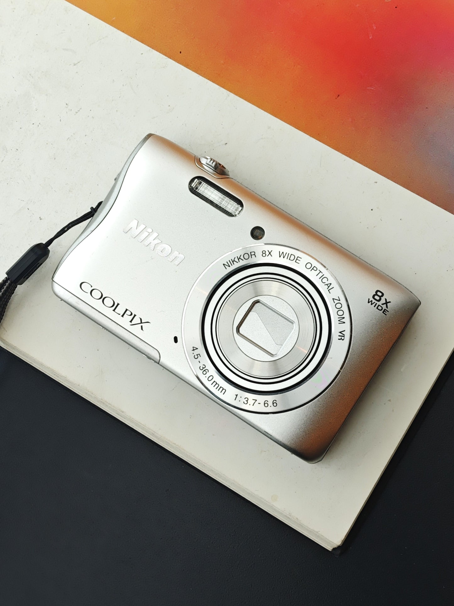 Used Nikon Coolpix S3700 silver Digital Camera [No charger]