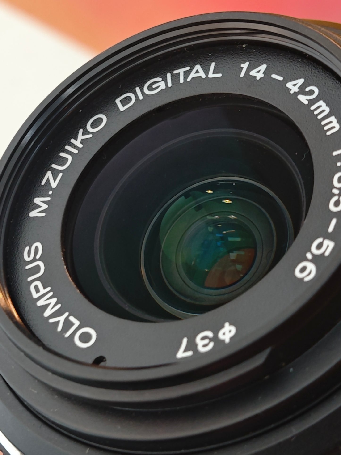 Used Olympus Digital 14-42mm F3.5-5.6 II R MSC [M4/3 mount]