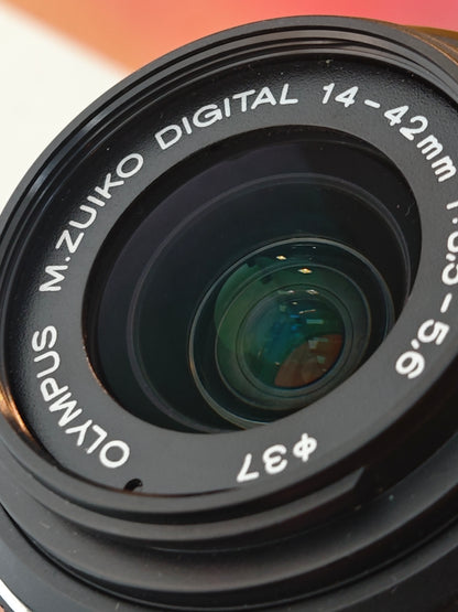 Used Olympus Digital 14-42mm F3.5-5.6 II R MSC [M4/3 mount]