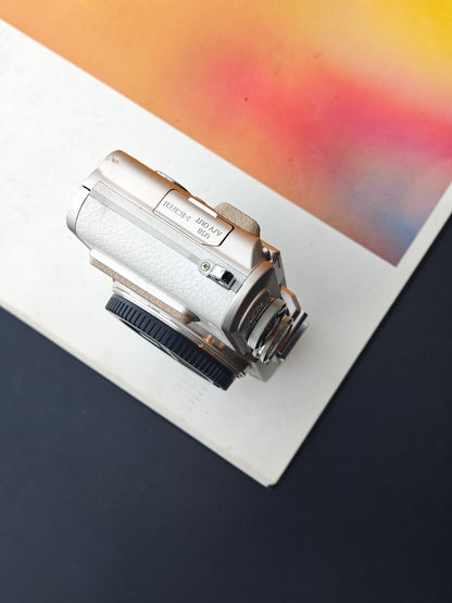 Used Olympus PEN E-PL8 body Digital Camera