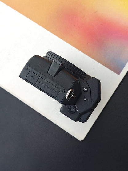 Used Nikon 1 V2 body Digital Camera