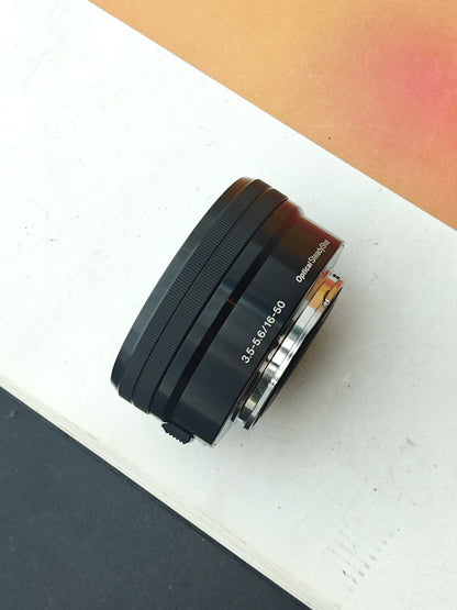 Sony E 16-50mm F3.5-5.6 PZ OSS [E mount]
