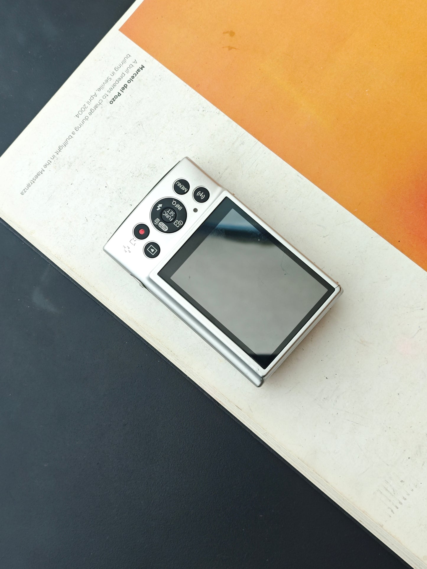 Used Canon IXY 210 silver Digital Camera