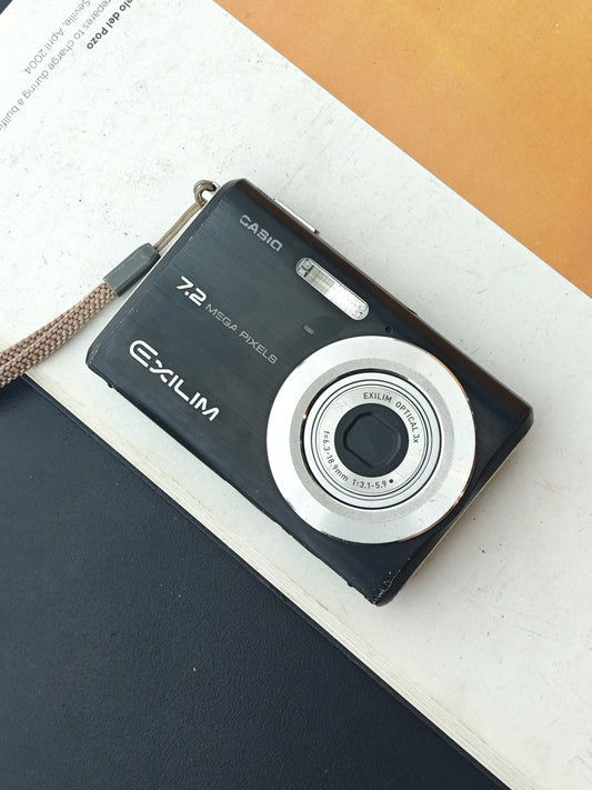 Used Casio EXILIM EX-Z11 Digital Camera #11011989A