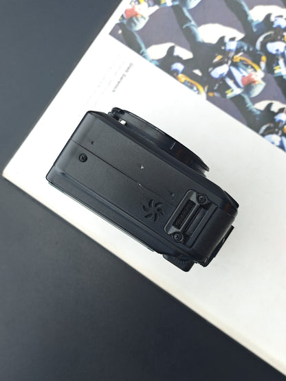 Used Canon PowerShot G10 Digital Camera