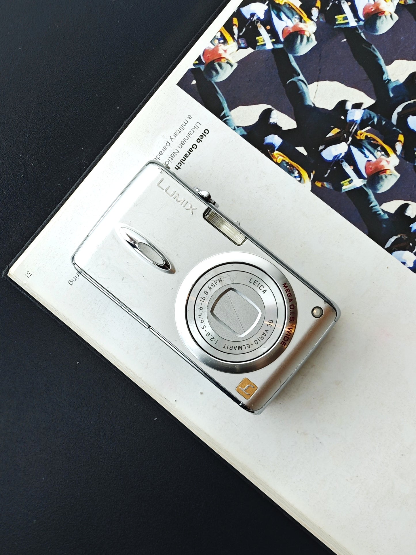Used Panasonic Lumix DMC-FX01 Digital Camera [No charger]