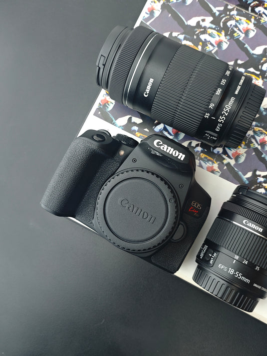 Used Canon EOS Kiss X10i with Double Zoom Kit Digital Camera