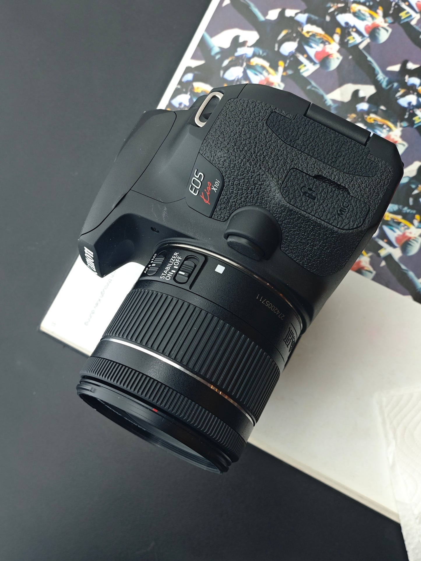 Used Canon EOS Kiss X10i with Double Zoom Kit Digital Camera