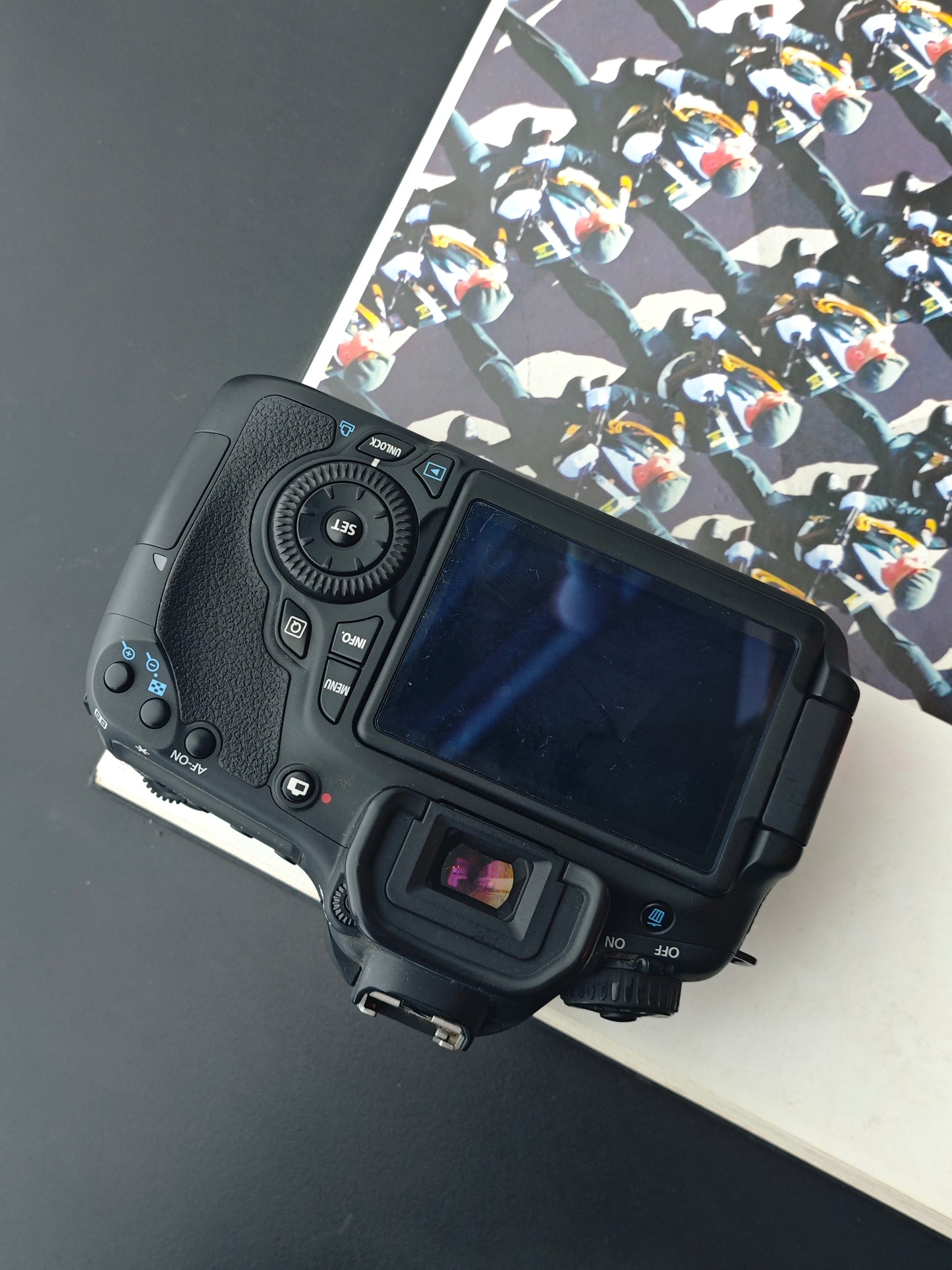 Used Canon EOS 60D body Digital Camera [No charger]