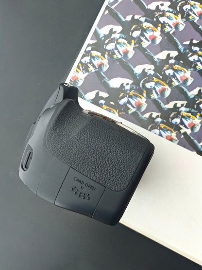 Used Canon EOS 60D body Digital Camera [No charger]