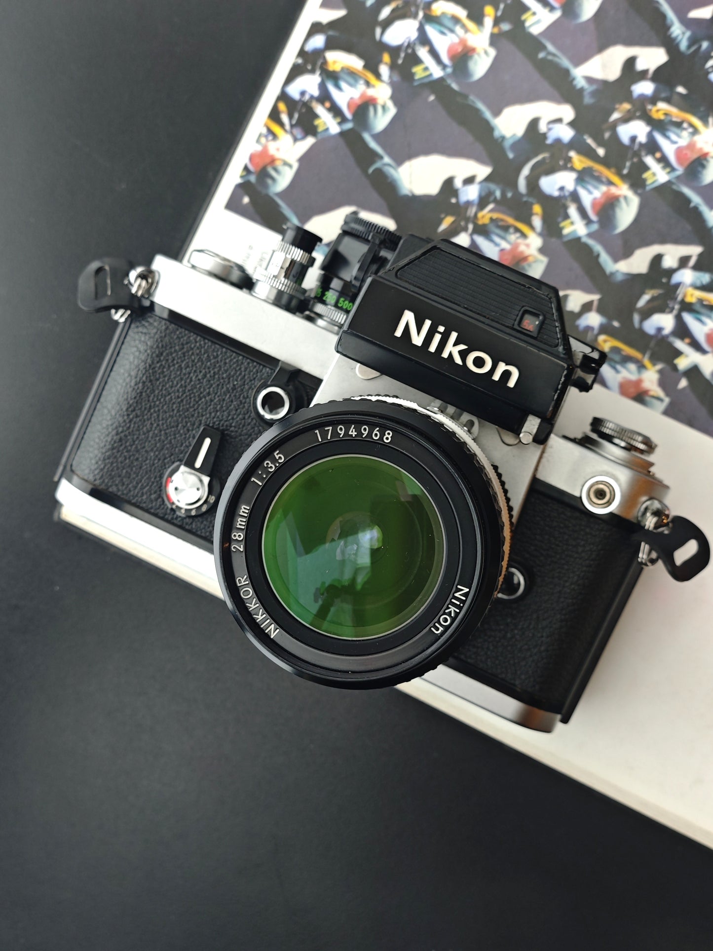Nikon F2 photomic silver with Nikkor 28mm F3.5 Ai-S