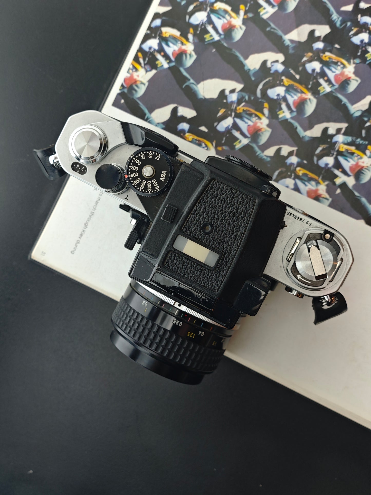 Nikon F2 photomic silver with Nikkor 28mm F3.5 Ai-S