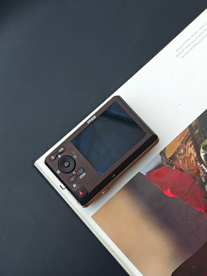 Used Nikon Coolpix S6300 Digital Camera [No charger]