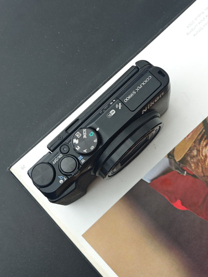 Used Nikon Coolpix S9900 Digital Camera [No charger]