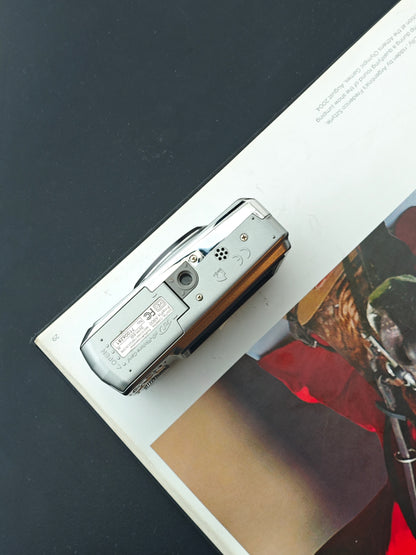 Used Fujifilm FinePix A900 Digital Camera [with box]