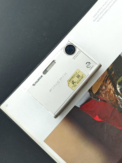 Used Fujifilm FinePix Z1 Digital Camera