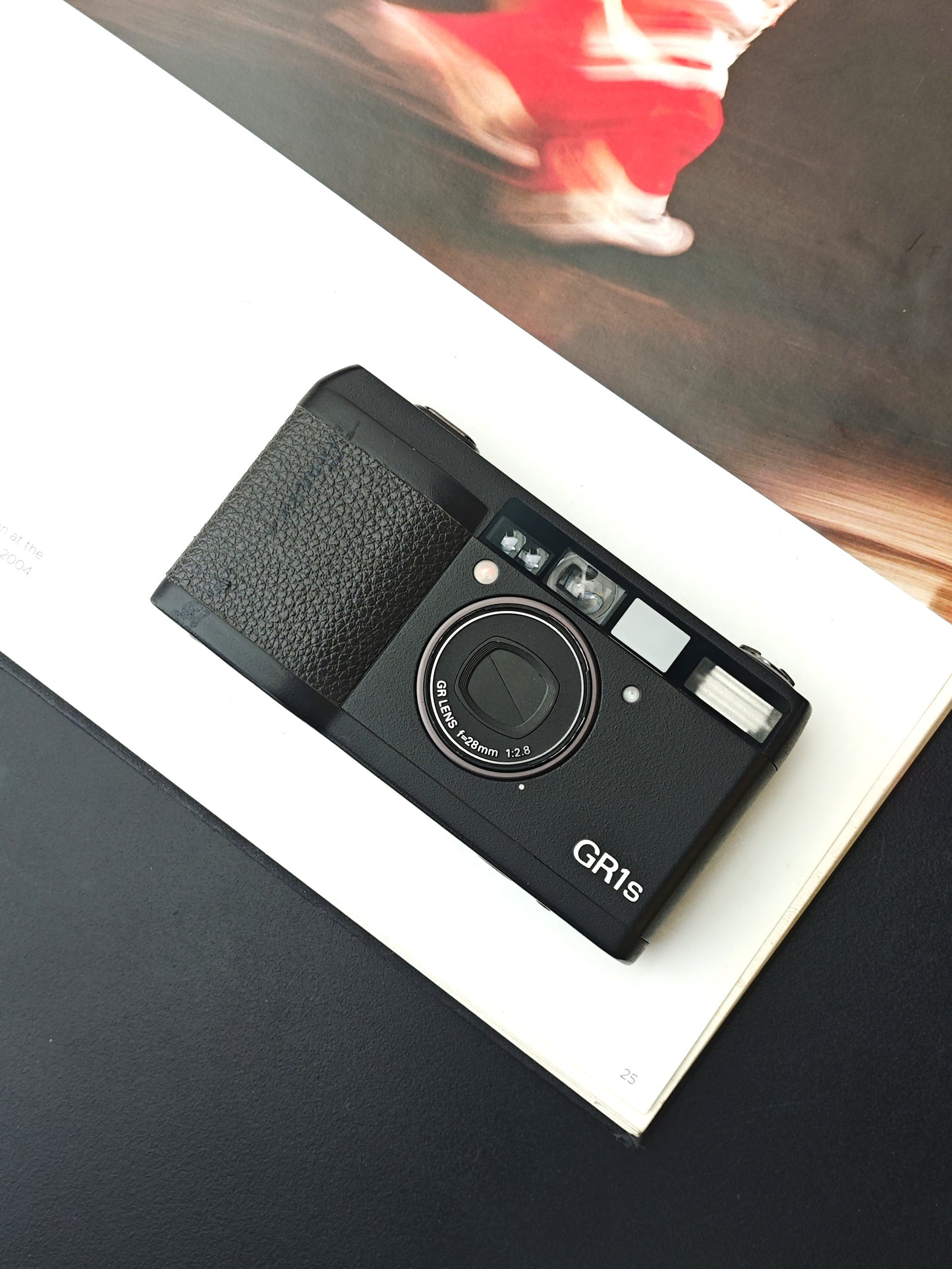 *READ* Ricoh GR1s