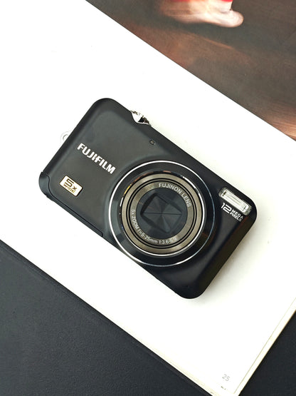 Used FujiFilm FinePix JX200 Digital Camera
