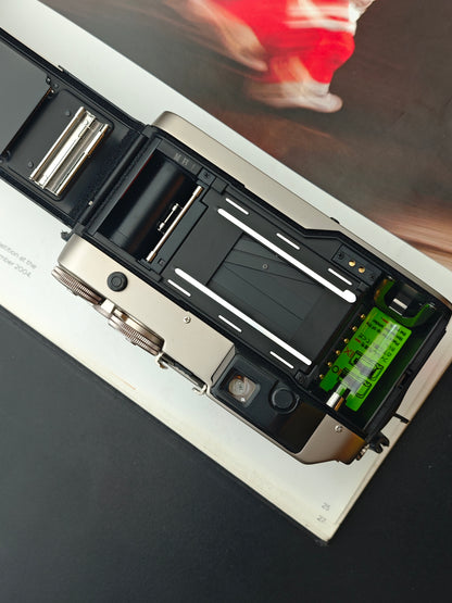 Contax G1 Green Label with Carl Zeiss Biogon 28mm F2.8 T*