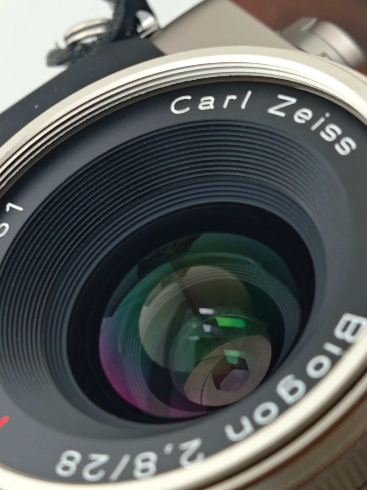 Contax G1 Green Label with Carl Zeiss Biogon 28mm F2.8 T*