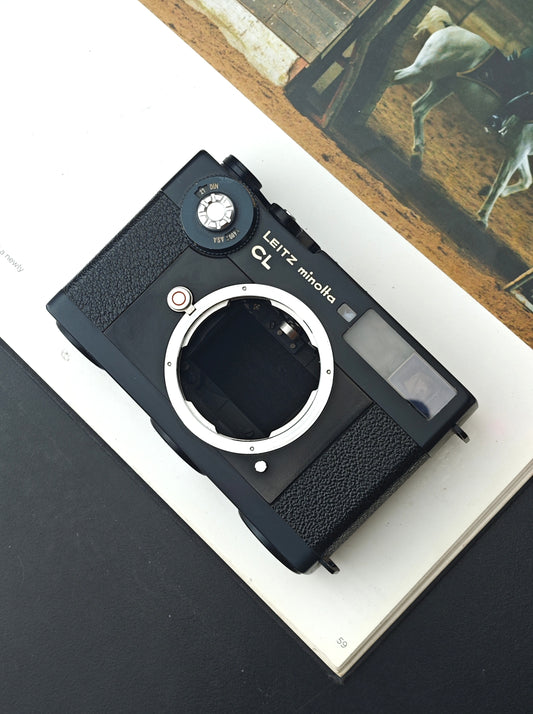 *READ* Leitz Minolta CL body