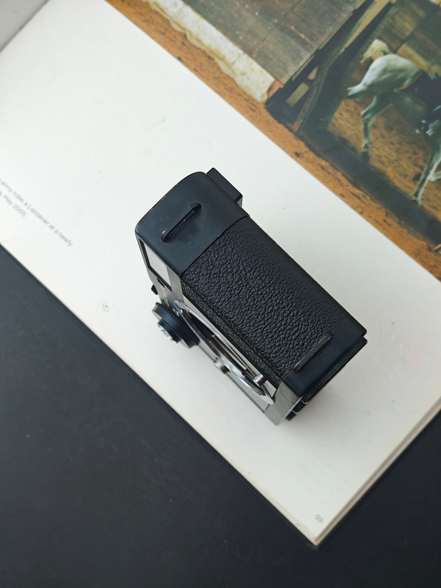 *READ* Leitz Minolta CL body