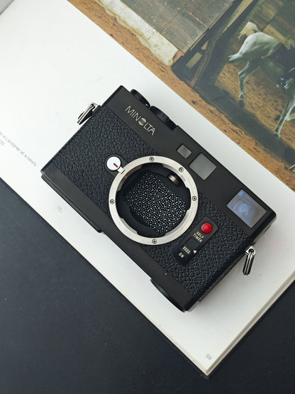 Minolta CLE body