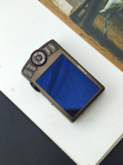 Used Canon IXY Digital 920 IS Digital Camera