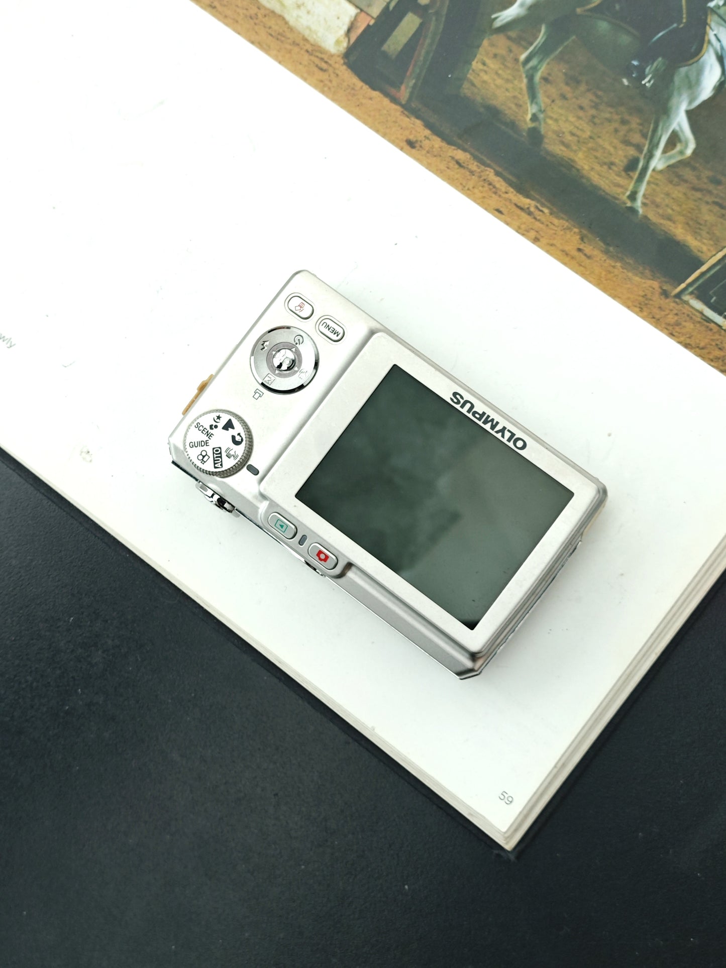 UsedOlympus FE-220D Digital Camera