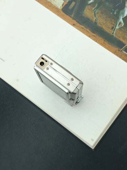 UsedOlympus FE-220D Digital Camera