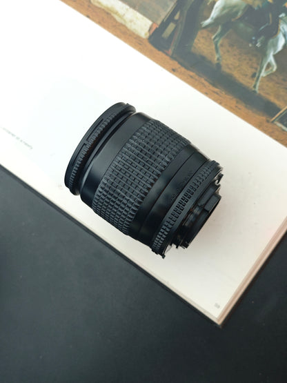 Nikon AF Nikkor 28-80mm F3.5-5.6 D