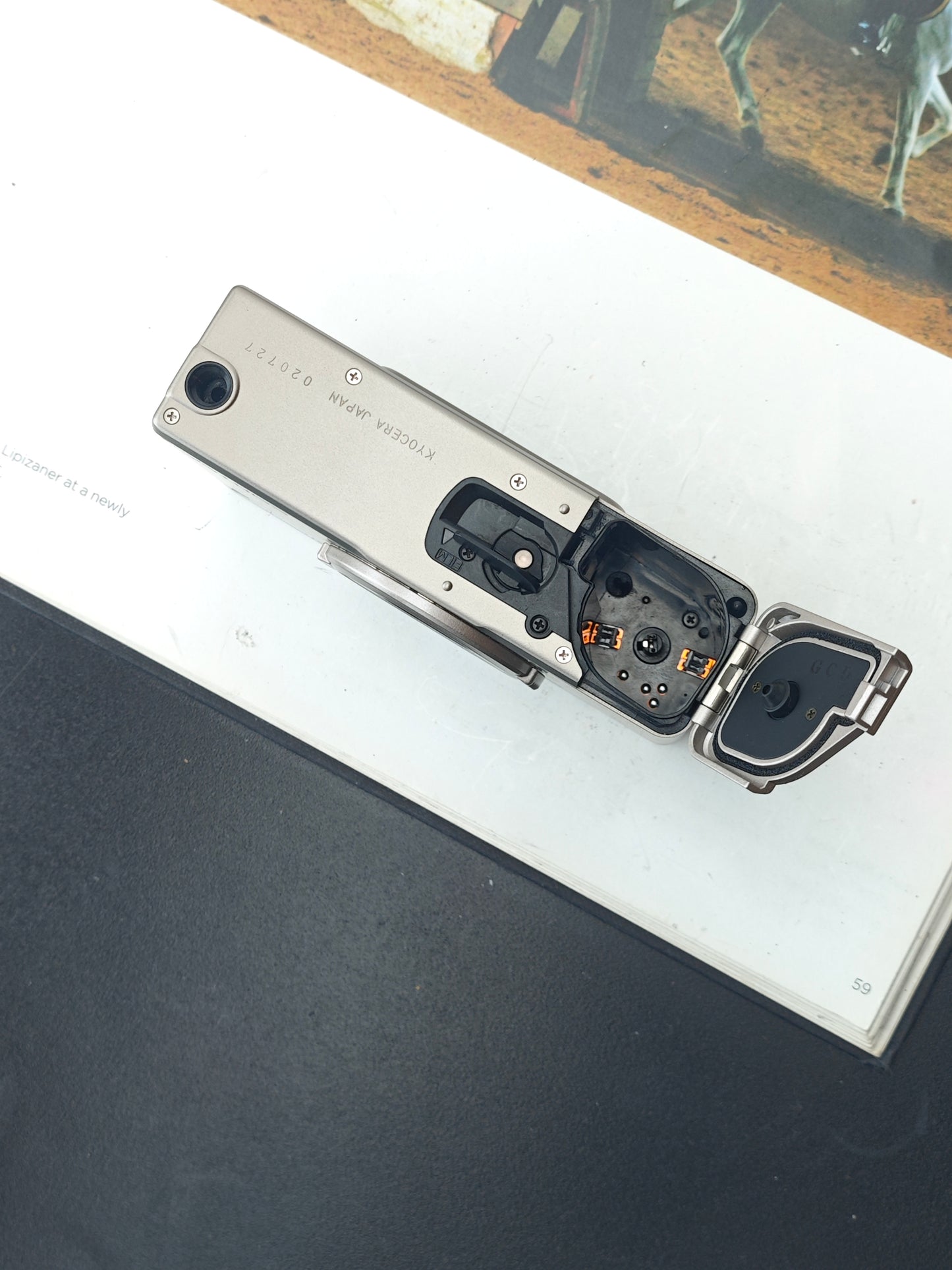 Contax Tix [APS film camera]