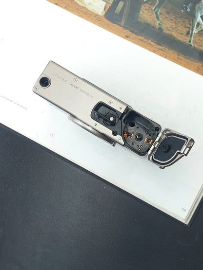 Contax Tix [APS film camera]