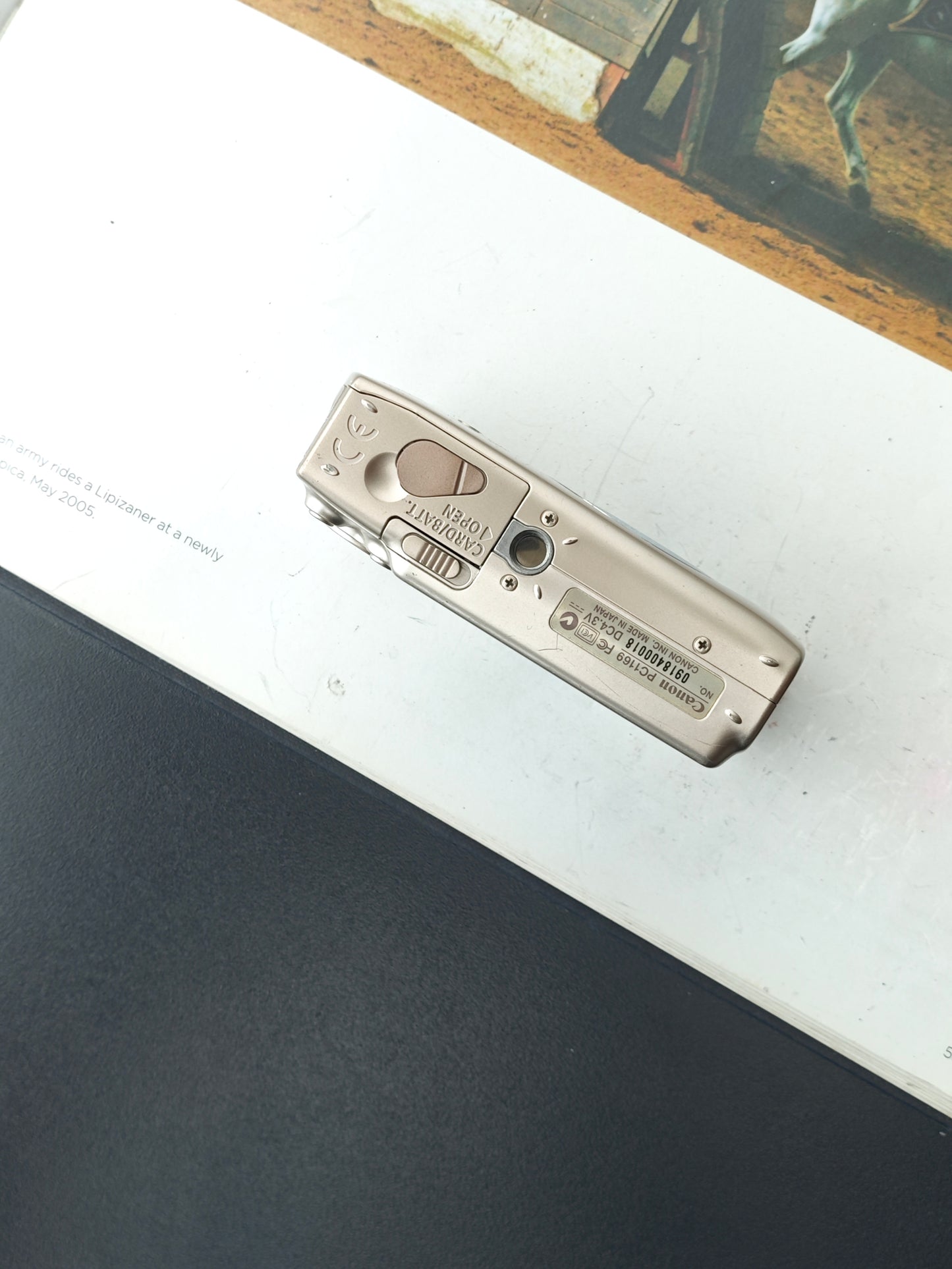 Used Canon IXY Digital 700 Digital Camera [No charger]