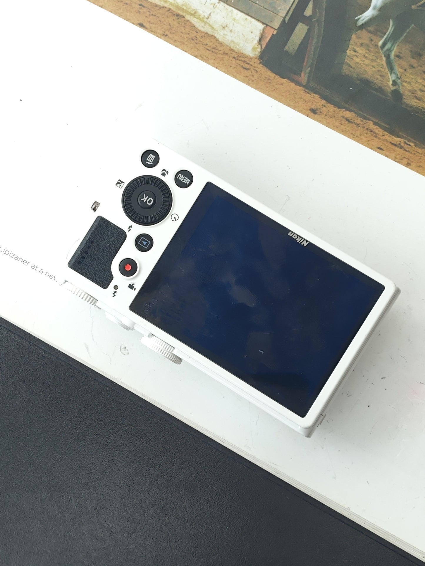 Used Nikon Coolpix P310 white Digital Camera [No charger]