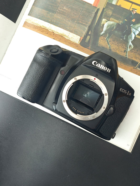 Canon EOS-1N body