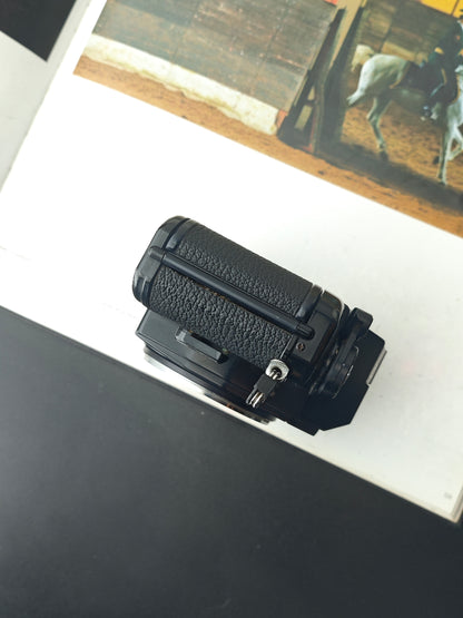 Nikon EM body #7170294