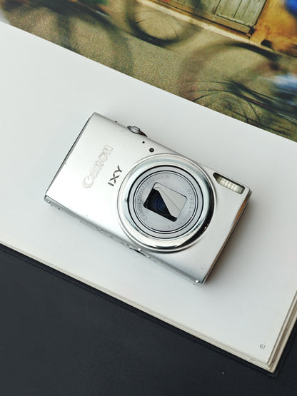 *READ* Used Canon IXY 630 Digital Camera [No charger]