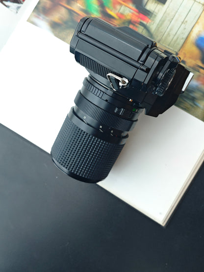 Minolta X-700 with MD Zoom 35-105mm F3.5-4.5 #1011688