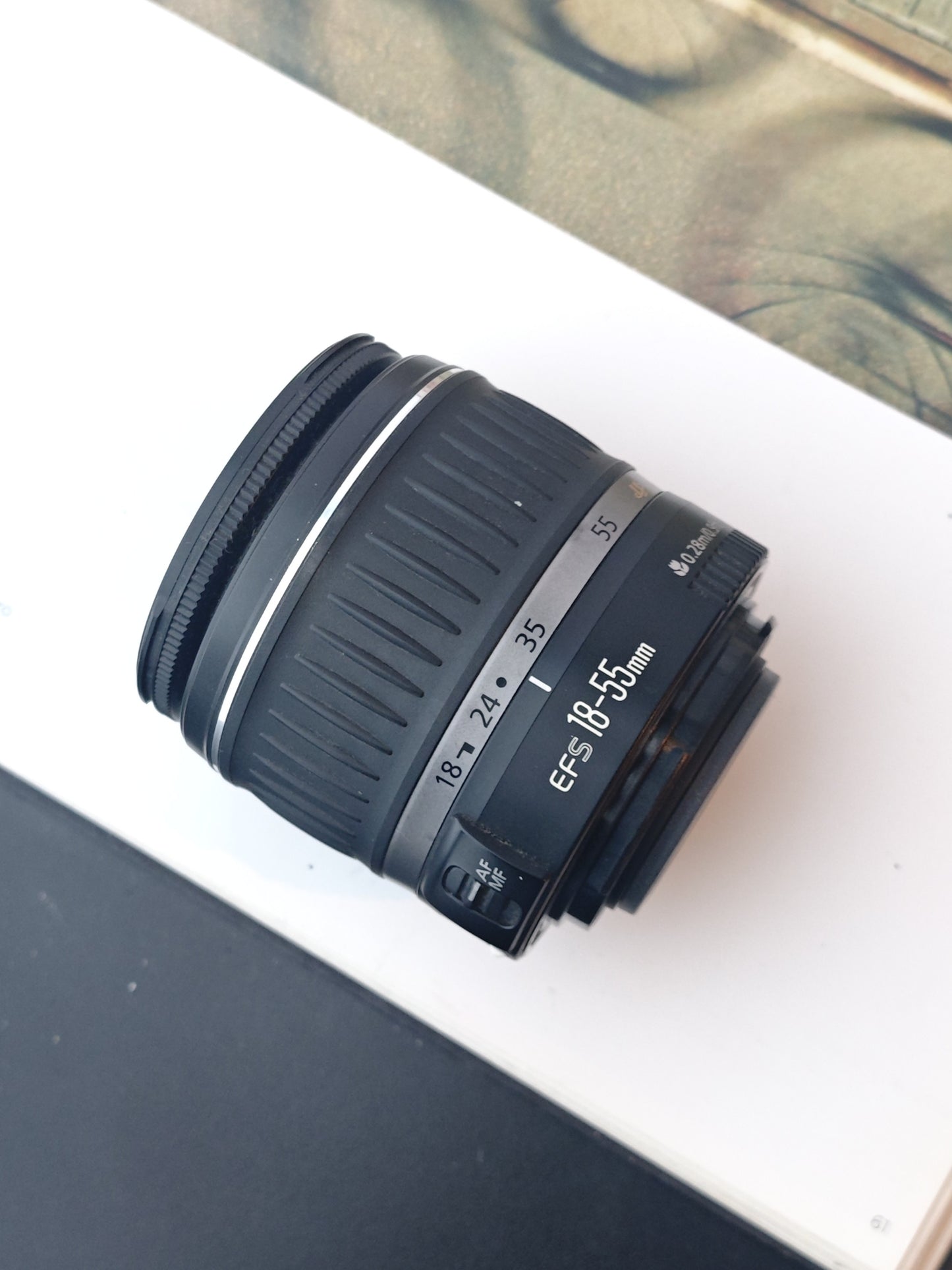 Canon Zoom Lens EF-S 18-55mm F3.5-5.6 II USM