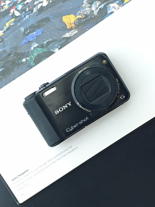 Used Sony Cyber-shot DSC-HX7V Digital Camera [JPN only, No charger]