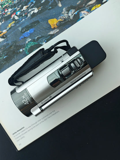 Used Sony HDR-CX180 Handycam [No charger, JPN only]