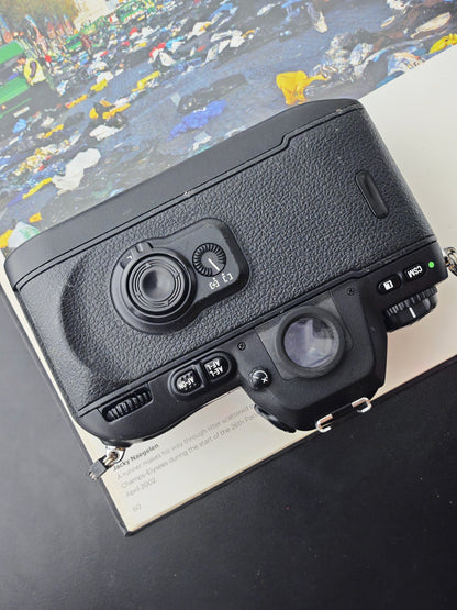 Nikon F100 body #2251876