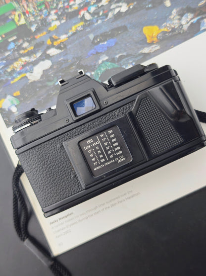 *READ* Minolta X-700 with MD Zoom 35-105mm F3.5-4.5