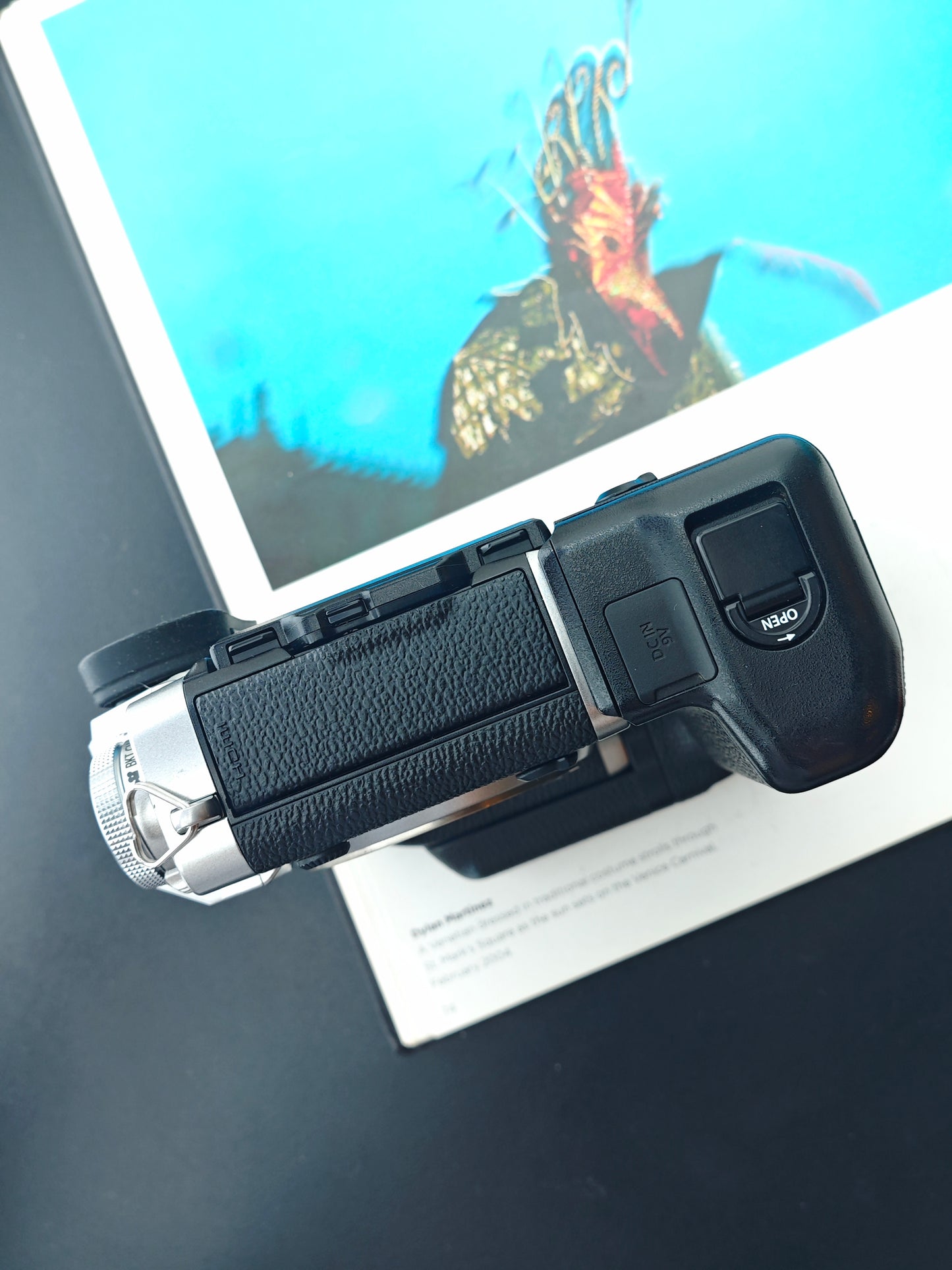 Used Fujifilm X-T3 with VG-XT3 Digital Camera [No charger]