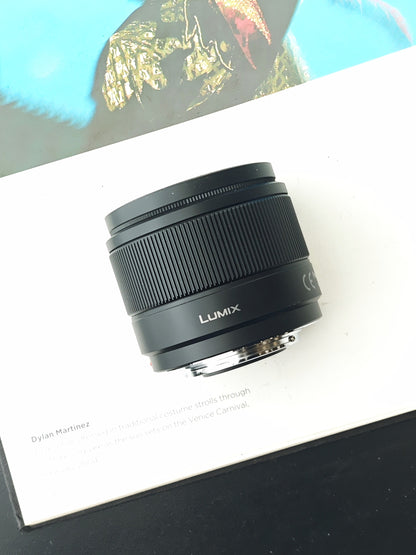 Panasonic Lumix G 25mm F1.7 [M4/3 mount]