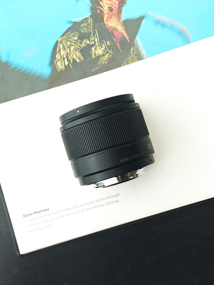 Panasonic Lumix G 25mm F1.7 [M4/3 mount]