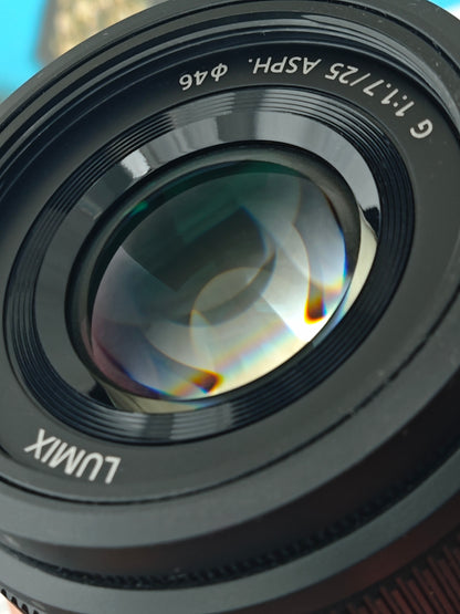 Panasonic Lumix G 25mm F1.7 [M4/3 mount]