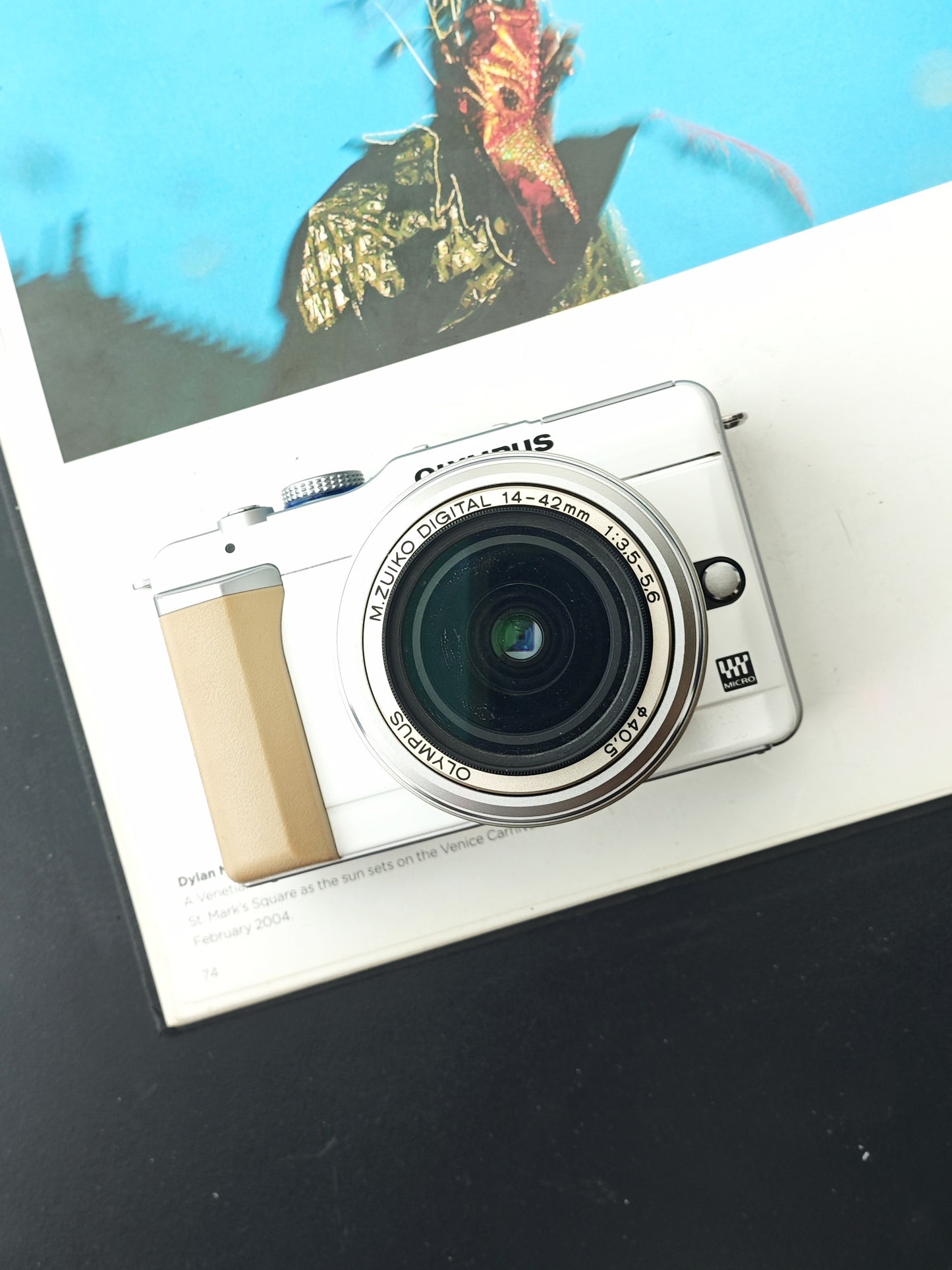 Used Olympus PEN E-PL1 with M.Zuiko digital 14-42mm F3.5-5.6